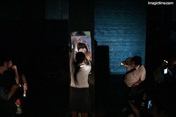 十二个人拼出来的_006