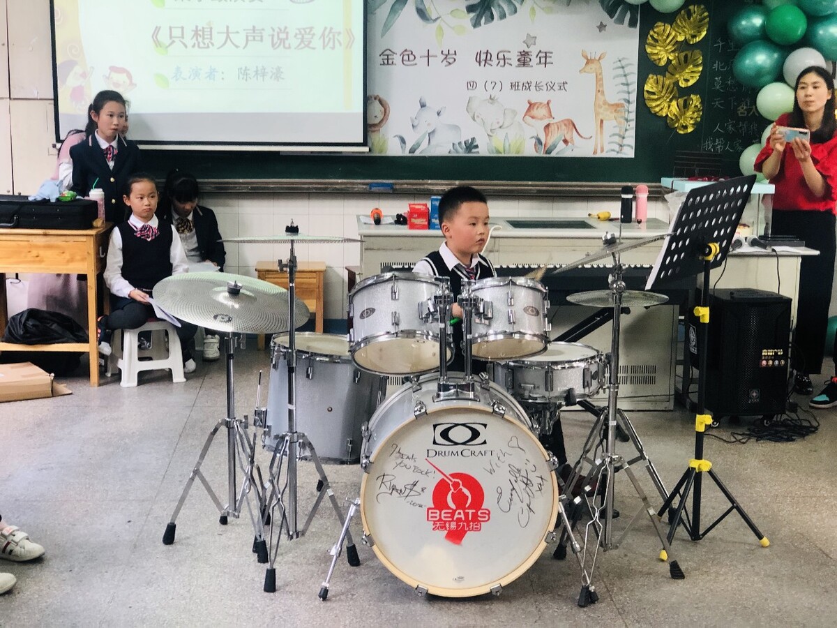 小学音乐需要的器材有,中国籍音乐指民族创造以中国五音为代表