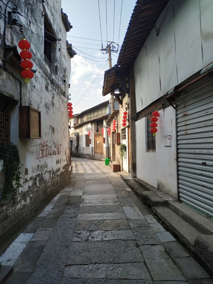 金华二仙桥因晋朝黄初平黄初起两大仙曾在此建桥该村因此得名赤松山志