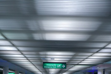 20105825-1