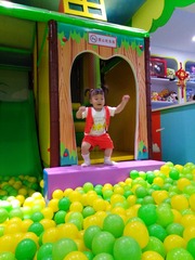 159569