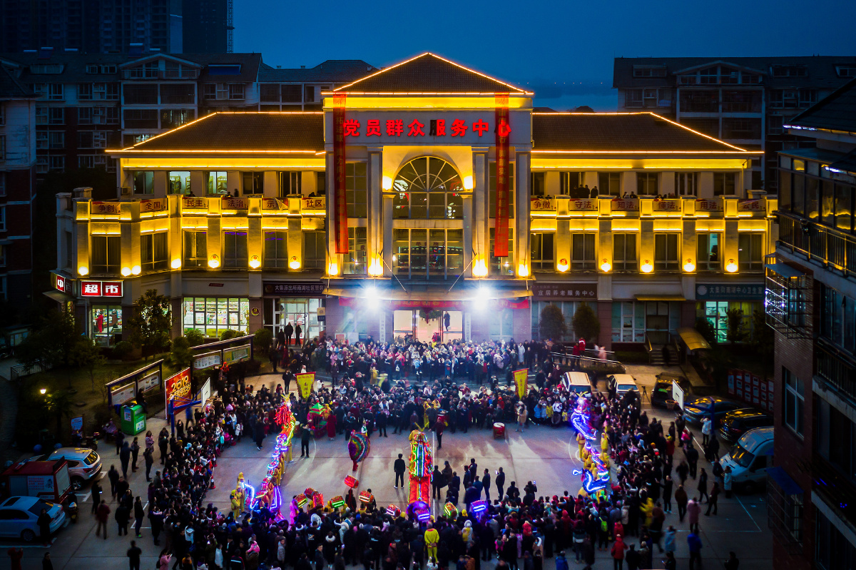 拍摄于湖北省武汉市蔡甸区大集街社区黑白分明关注