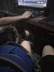 610437