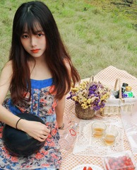 1306037