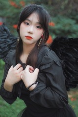 C5E381F0-8EC7-4229-855D-F15983B550D2/L0/001