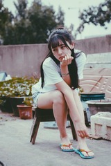 001