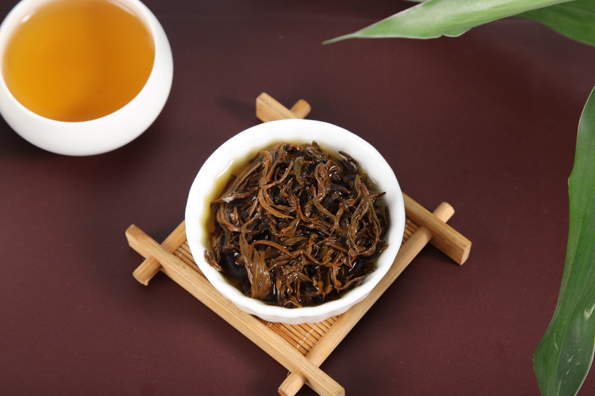 绿茶红茶银尖毛峰功夫茶