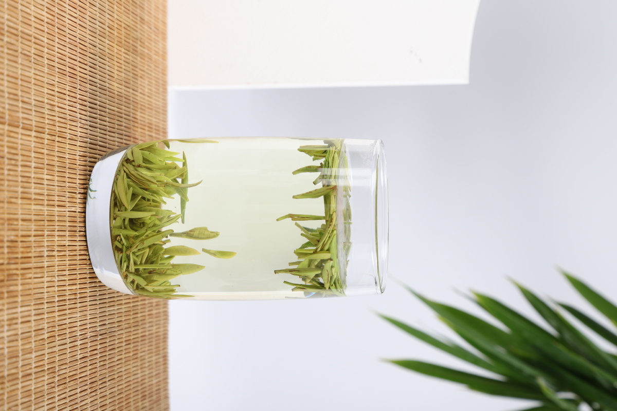 绿茶红茶银尖毛峰功夫茶