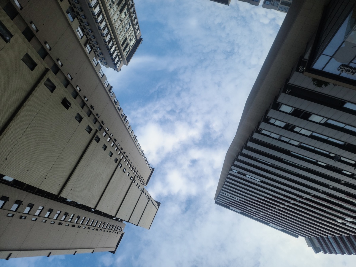 成都高新区天府四街晚霞