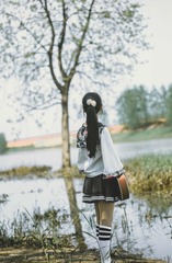 001