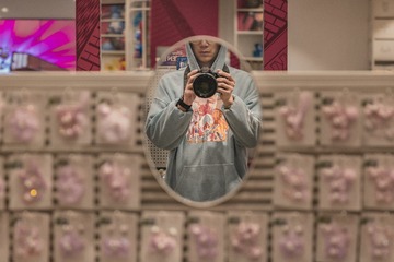 001