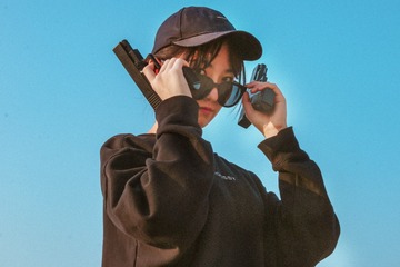 001