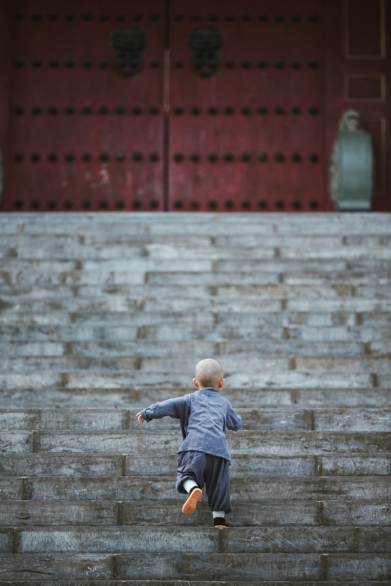 小师傅,哪里去啊
