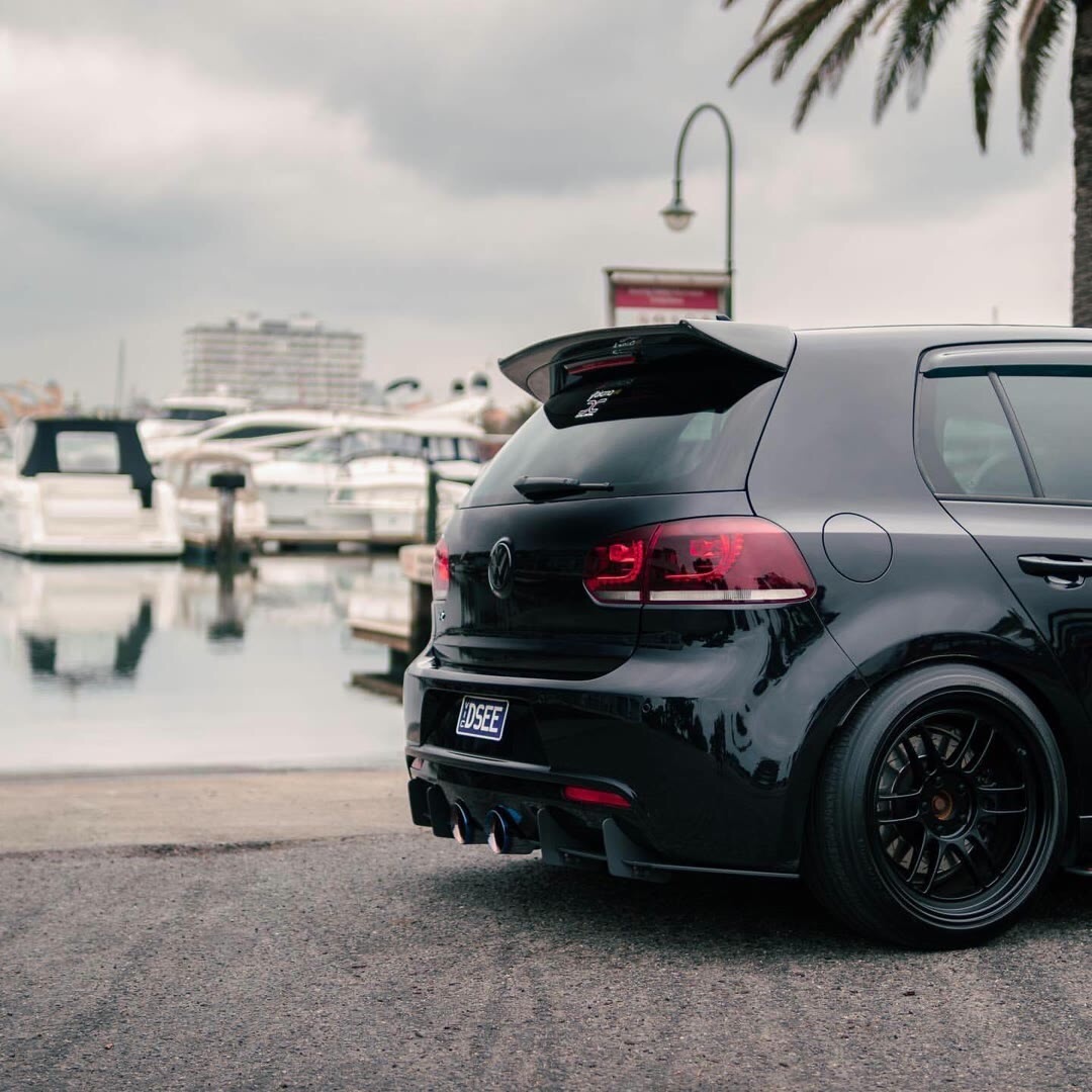 大众polo改装低趴图