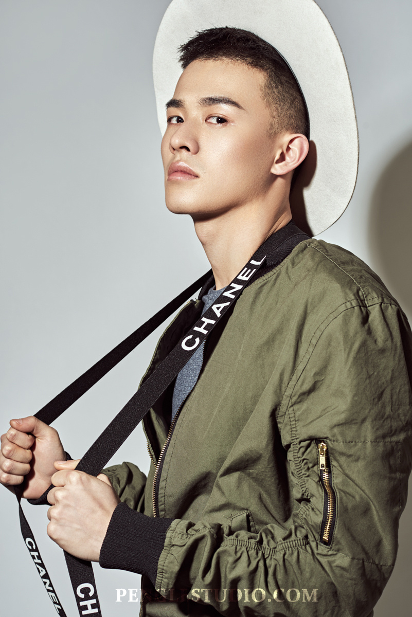 男模硬照 - 彭乐le - 图虫