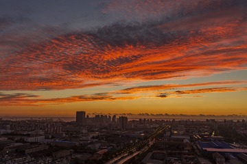 满江红