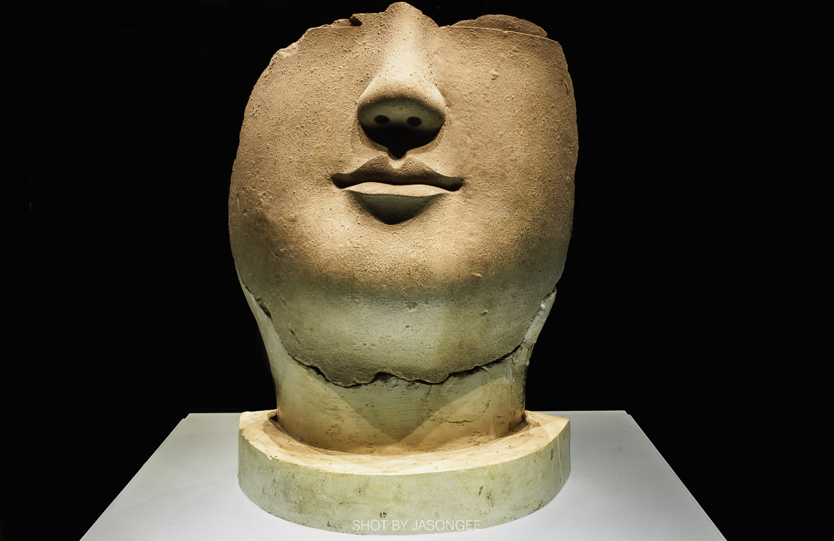 北魏泥塑佛面造像——出土于北魏皇家寺院永宁寺塔基遗址.