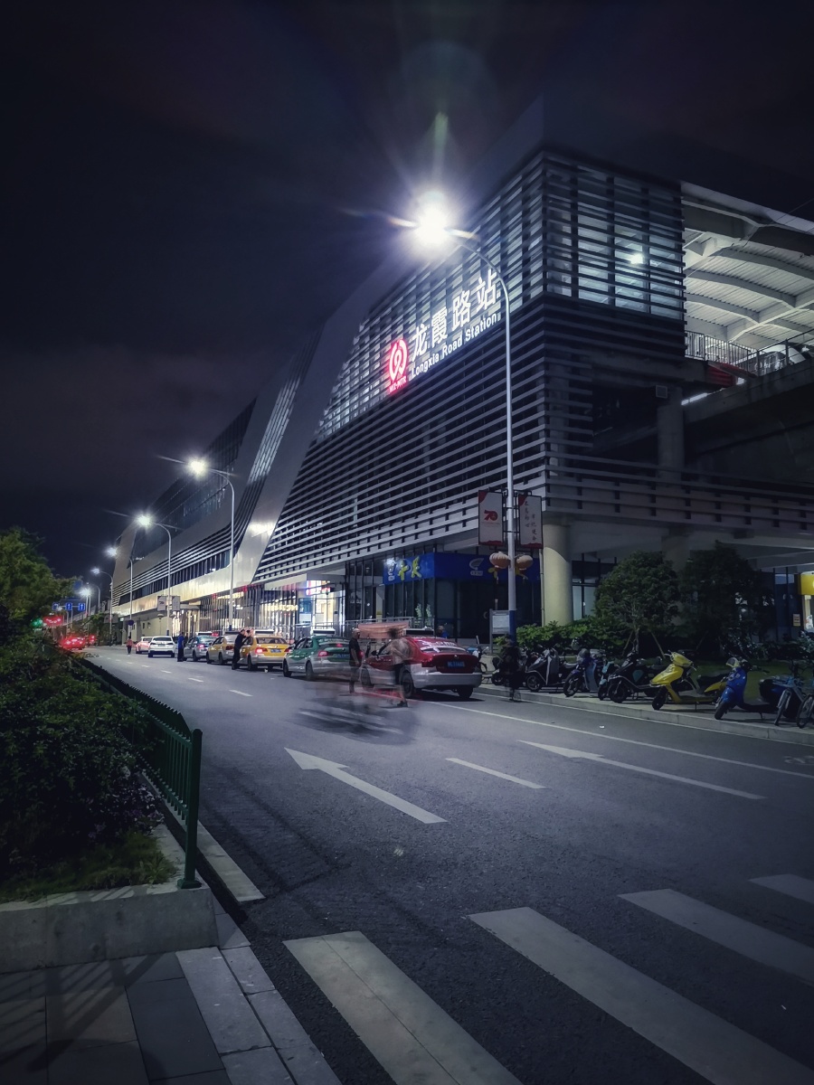 温州龙霞路地铁站