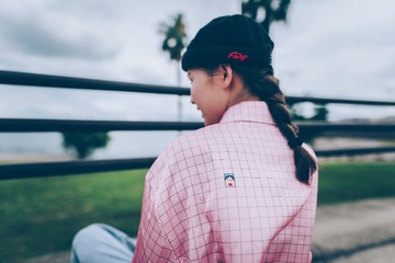 001
