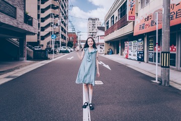 001
