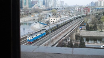 DP2Q1323-1