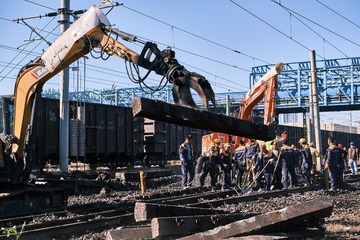 46854