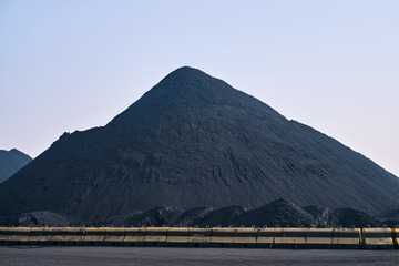 91683