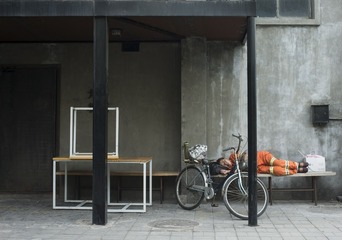 R0000834-1