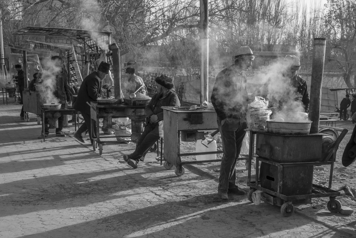 连续5年来到南疆的于田县创作,每次都会到这一片老城区转悠