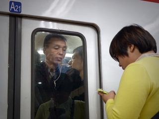 车厢内外