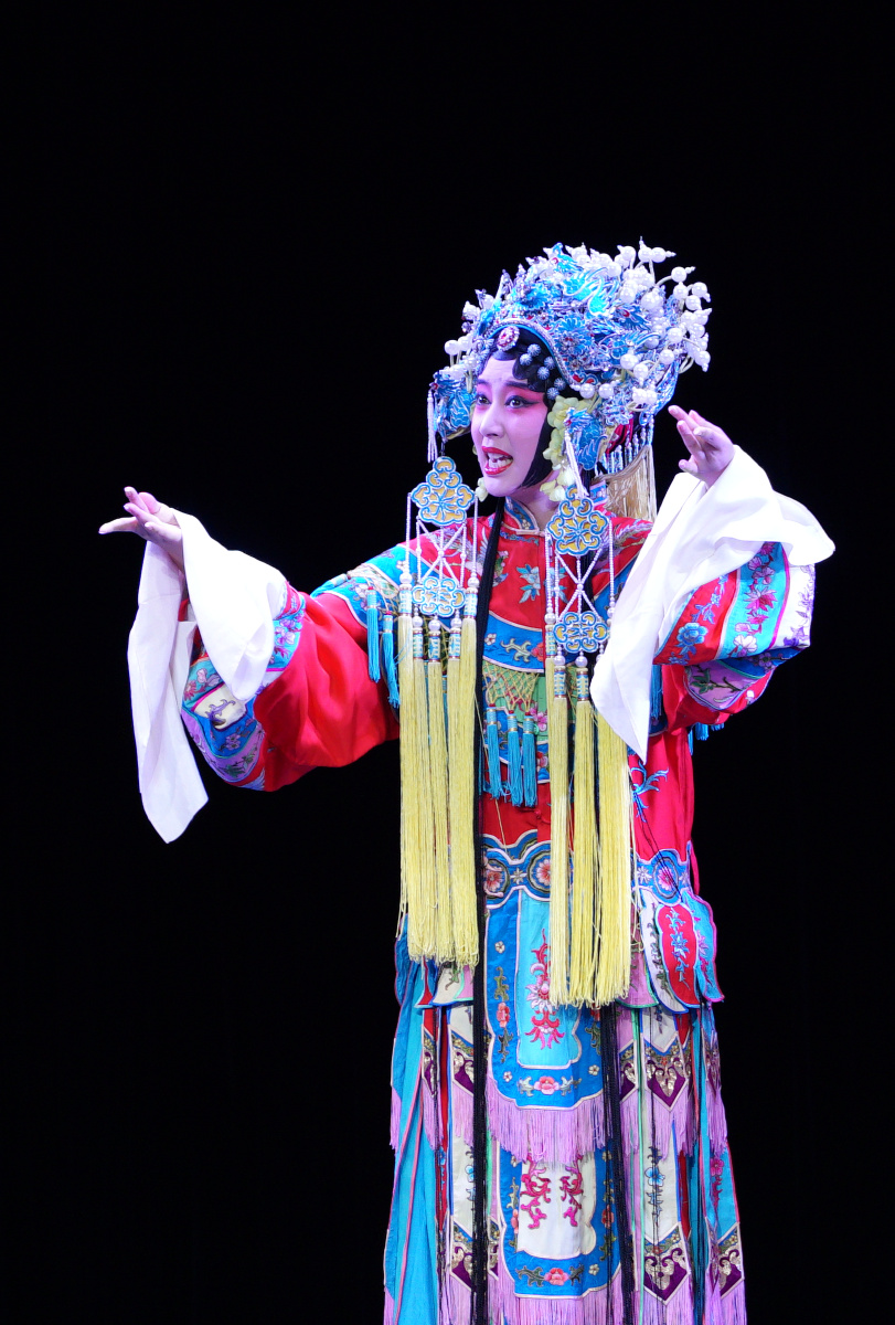 江苏省昆剧院演出【长生殿】杨贵妃由单雯扮演