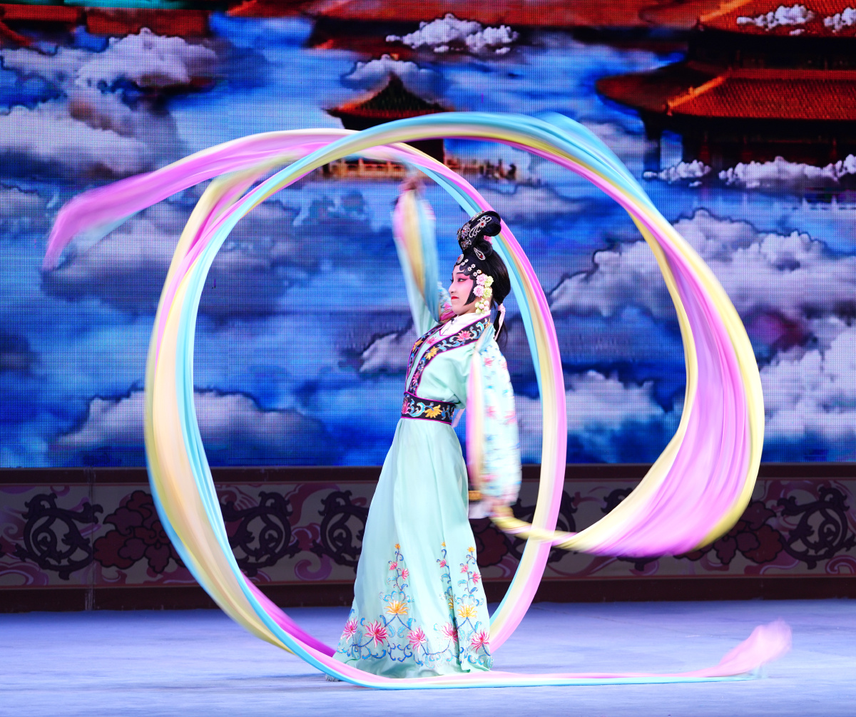 天女散花-彭楷仪【扬州市扬剧研究所】