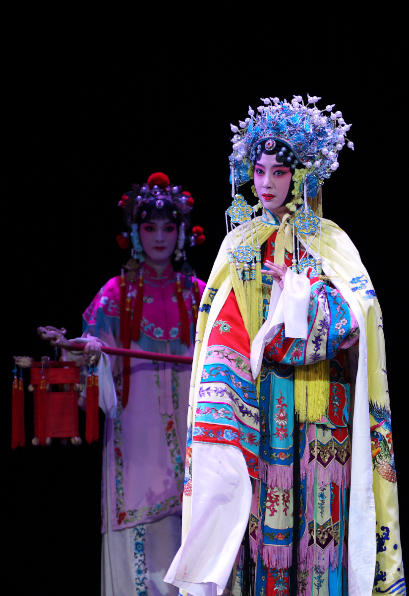 江苏省昆剧院演出【长生殿】杨贵妃由单雯扮演