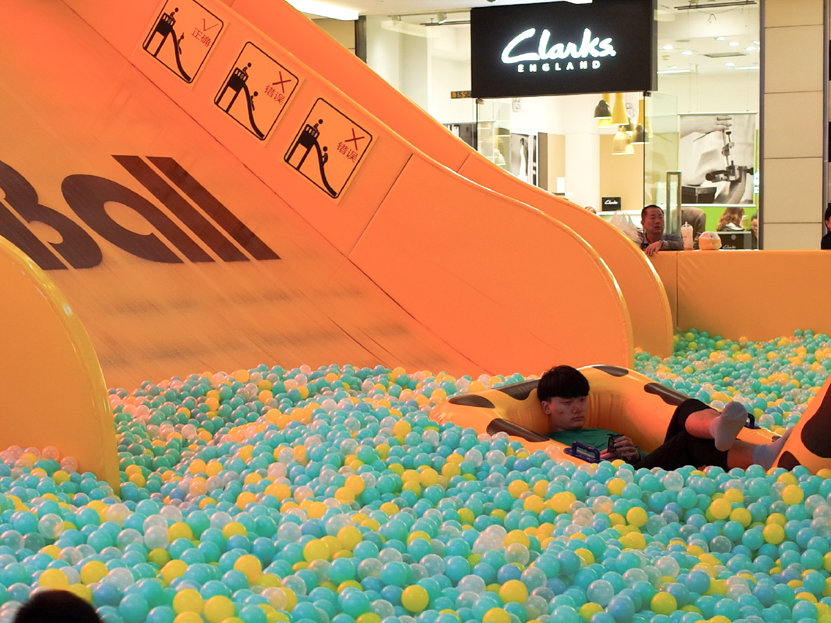 海洋球 - 色彩, 北京, 28MM, 理光, 理光gr, 街拍 