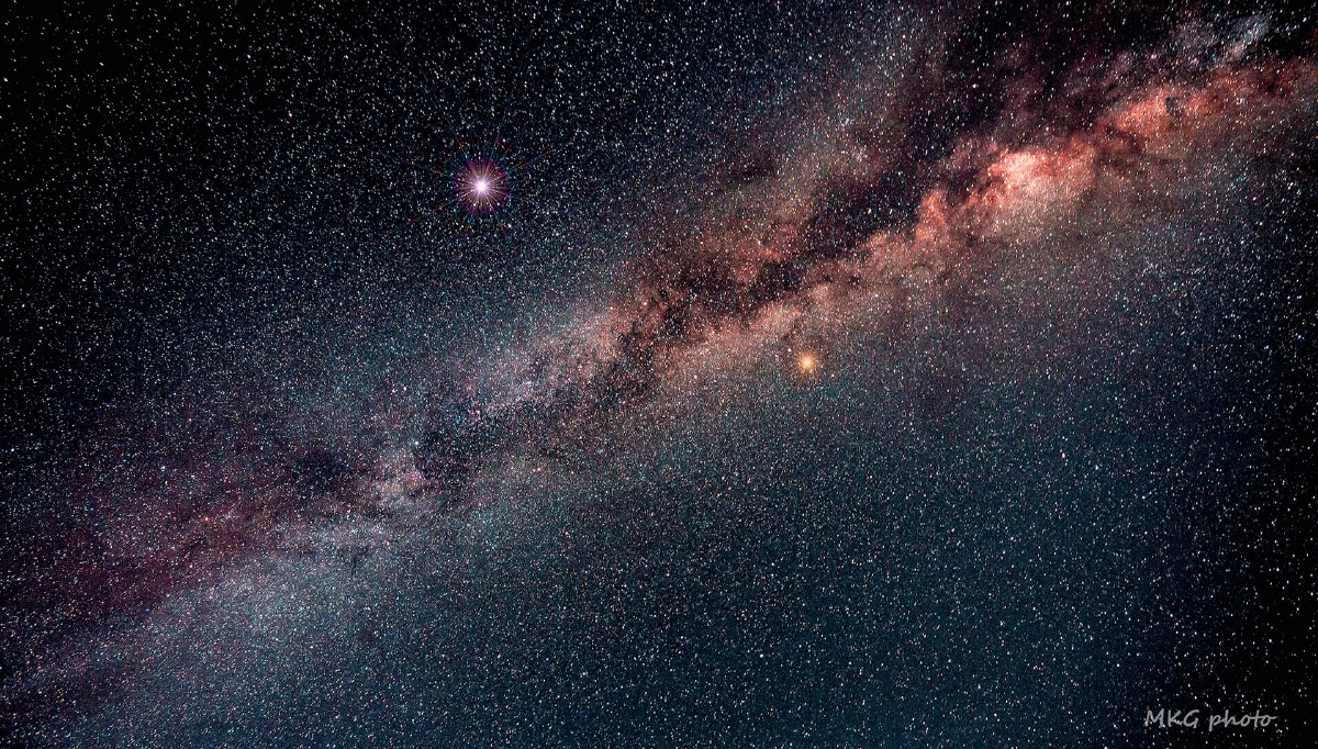 喜欢星空的朋友拿去做壁纸吧