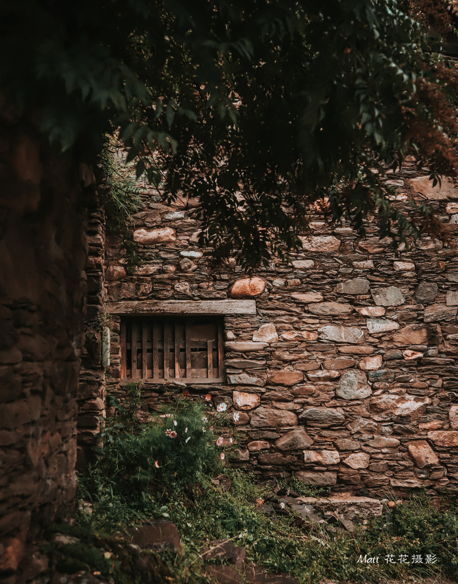 康定中谷村从钢筋水泥的城市走出来放松心情在天然的氧吧里自由的呼吸