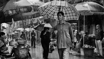下雨啦