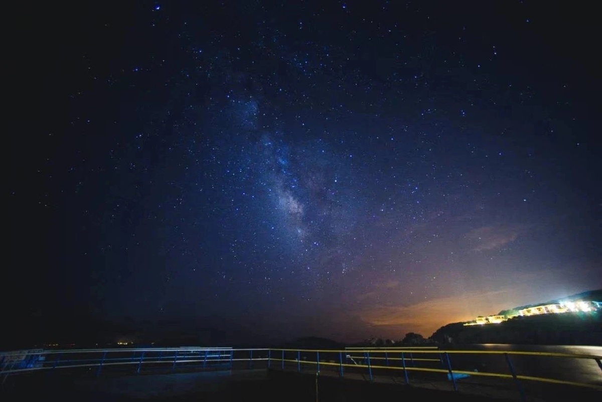 花鸟岛荧光海银河系美的邂逅