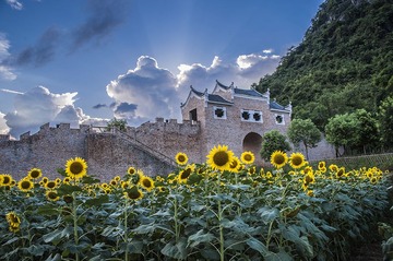 勾蓝瑶寨