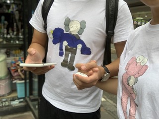 001