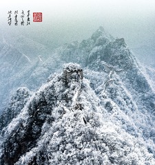 长城之巅，雪中箭扣