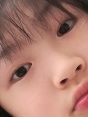 527390