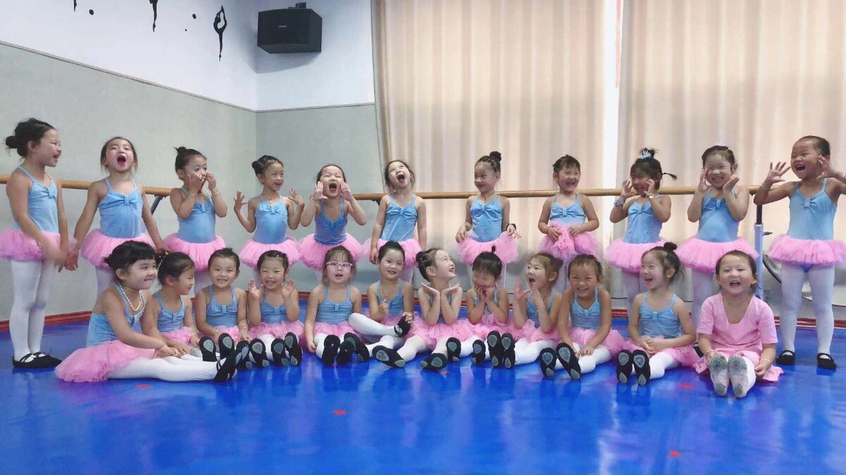 丽江小孩去那学舞蹈好,关注孩子的成长与发展
