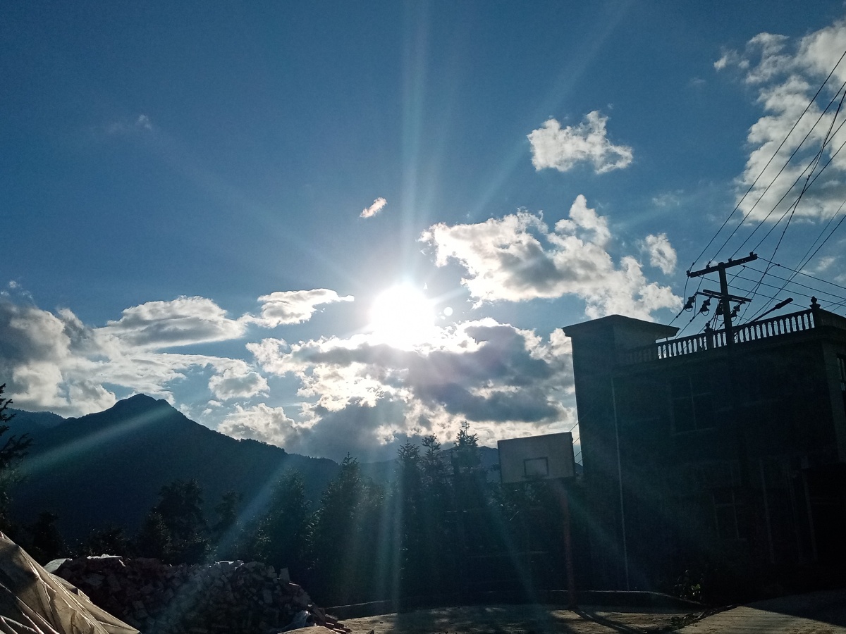 下午五点的太阳77