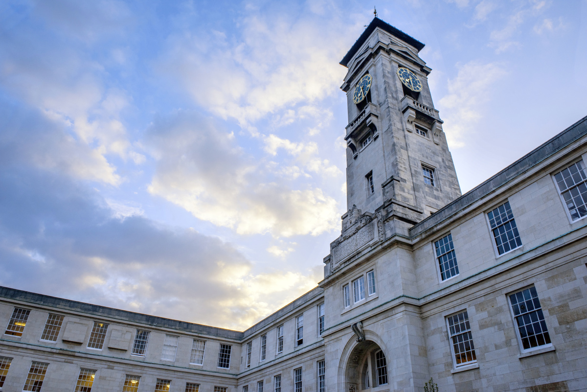 诺丁汉大学的钟楼