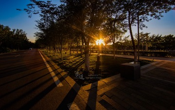 夕阳下的安宁