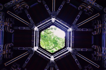 001