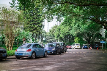 952367