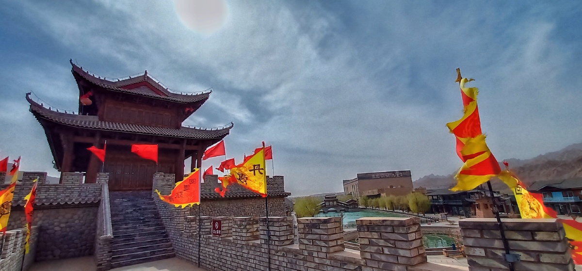 张掖丹霞口文旅小镇一个隐藏较深的美丽古镇景观