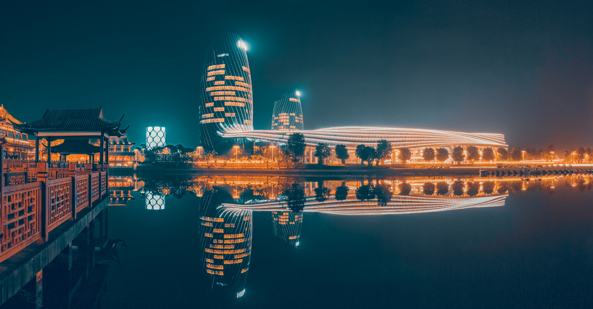 海花岛一号岛的希尔顿双子塔酒店